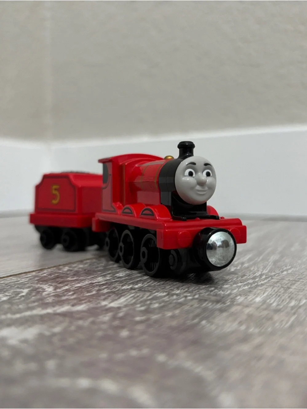 Diecast James and Tender - Thomas & Friends
